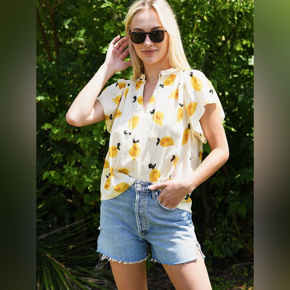 NWOT Trovota Birds of Paradise Brett Short-Sleeve Bohemian Blouse Lemon Print S